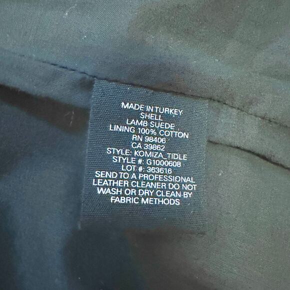 Theory Komiza Tilde Studded-Sleeve Suede Shift Dress Black - Picture 6 of 10